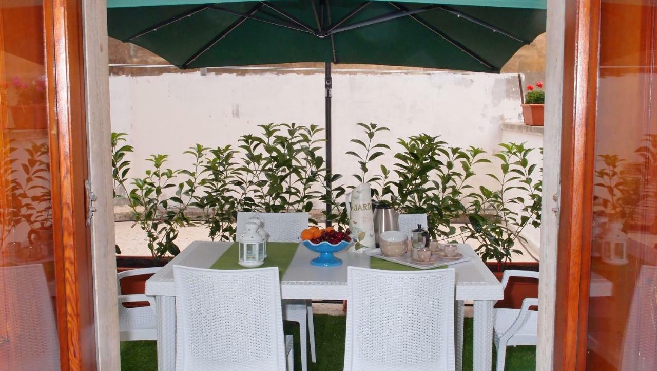 Giluma Home Lecce Exterior photo